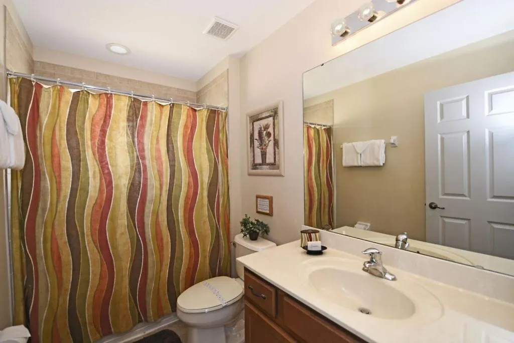 Holiday home Watersong Resort 6Bd Pool Hm,2 Master Suites-956Oc Home Davenport